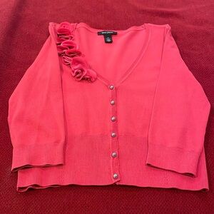 White House Black Market cute Sweater